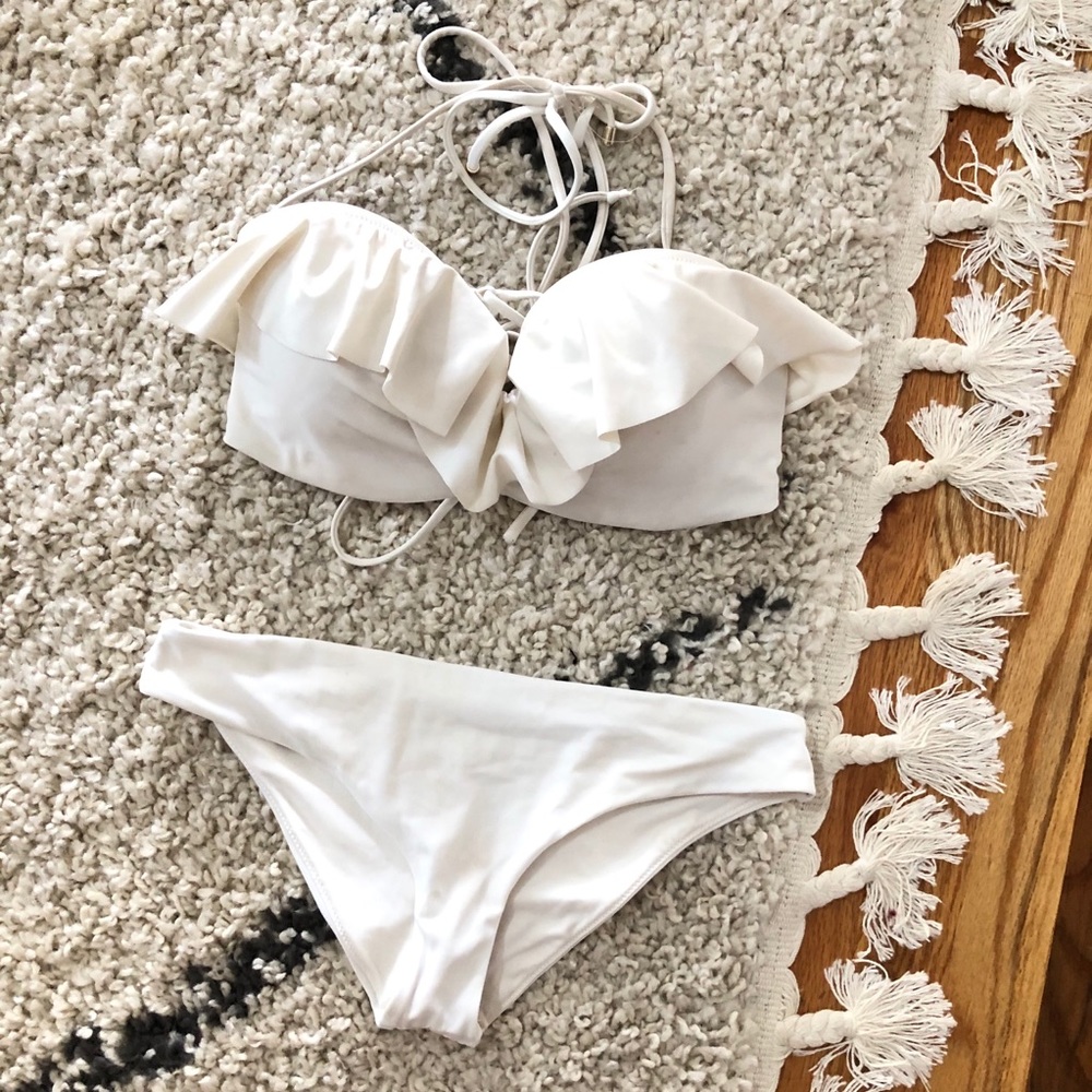 A&F x VS white ruffle underwire bikini set 34D/S